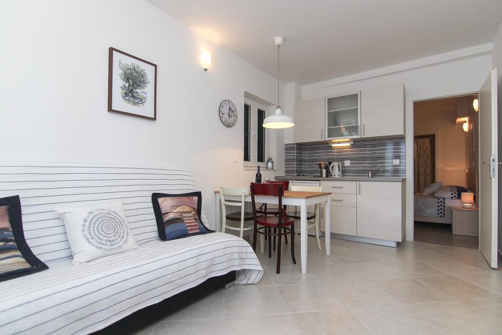Apartment Nikolina Podgora